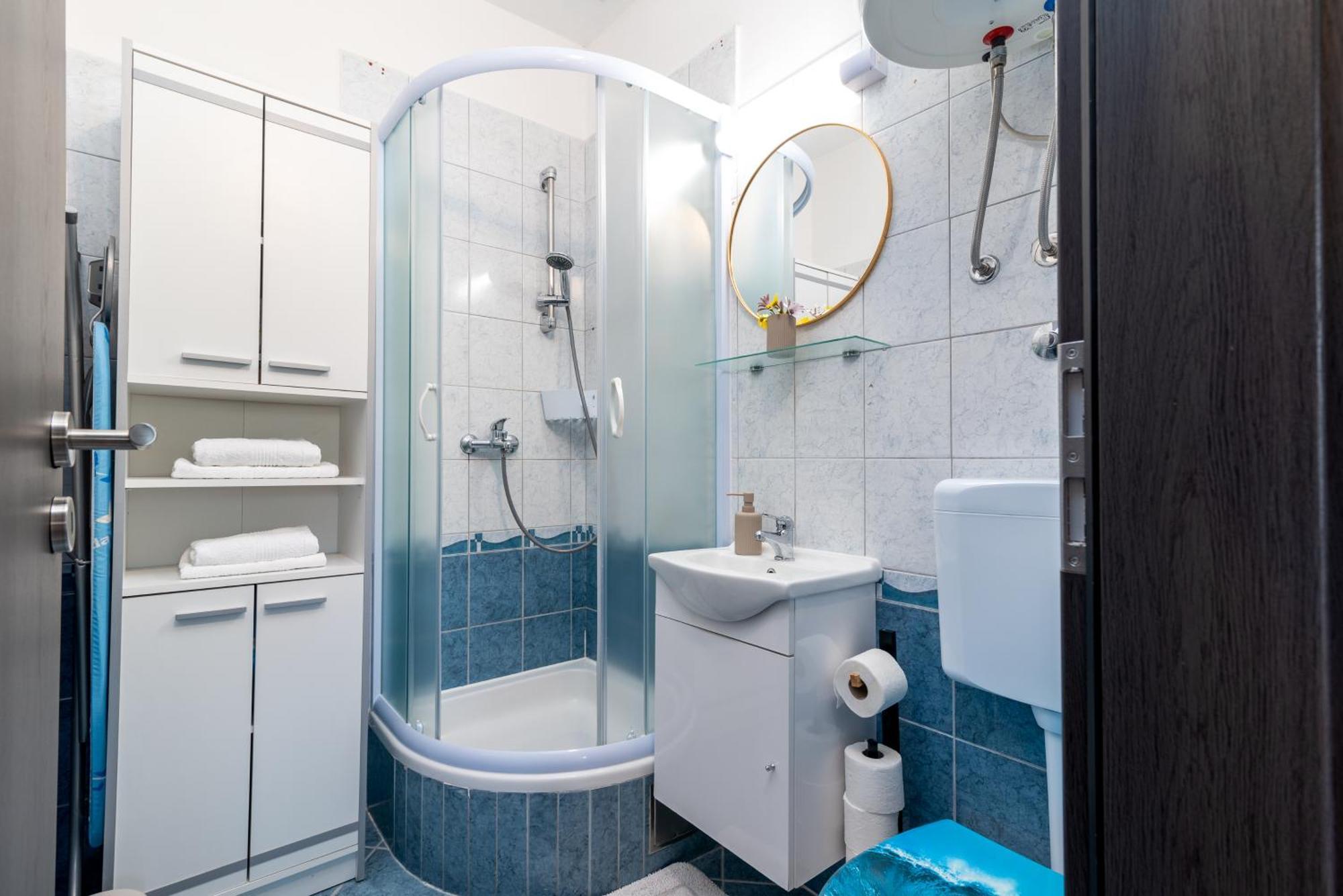 Studio Apartment Coce Trogir Exterior foto