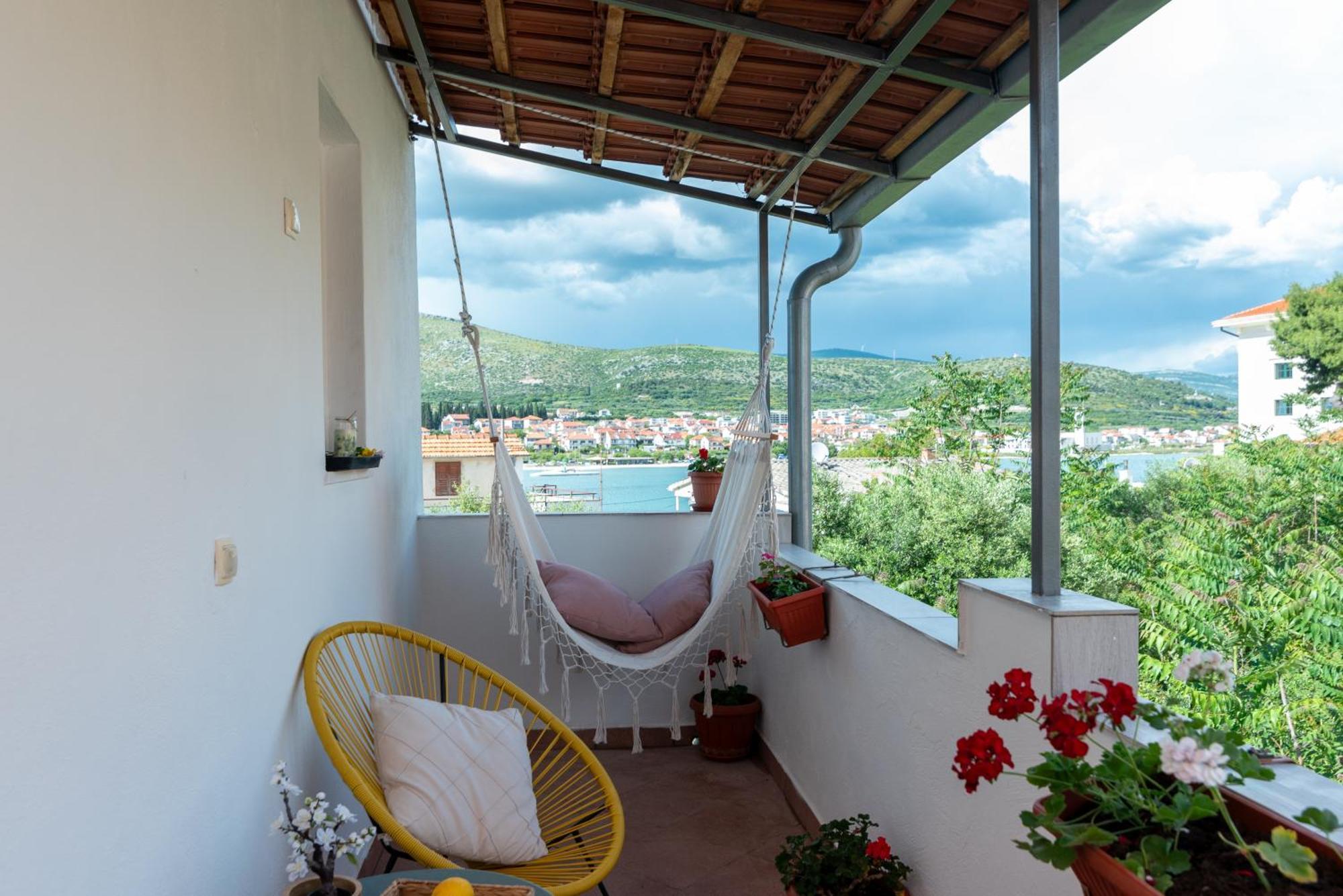 Studio Apartment Coce Trogir Exterior foto