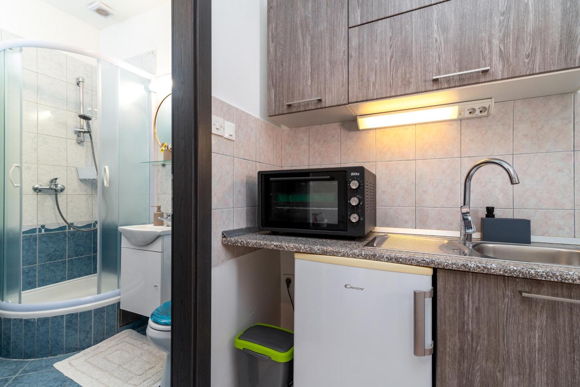 Studio Apartment Coce Trogir Exterior foto