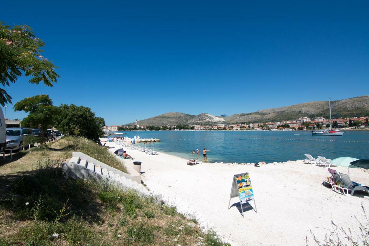Studio Apartment Coce Trogir Exterior foto